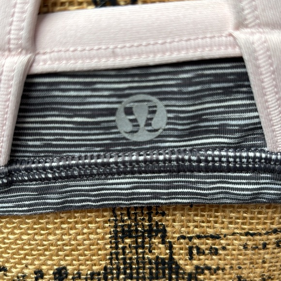 Lululemon CYB Tank Pretty Pink/Wee Are From Space - Picture 9 of 11